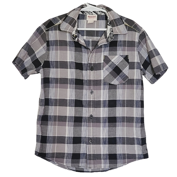 Mossimo Supply Co. Other - Mossimo Supply Boys Plaid Button Down Shirt Size S (6/7)